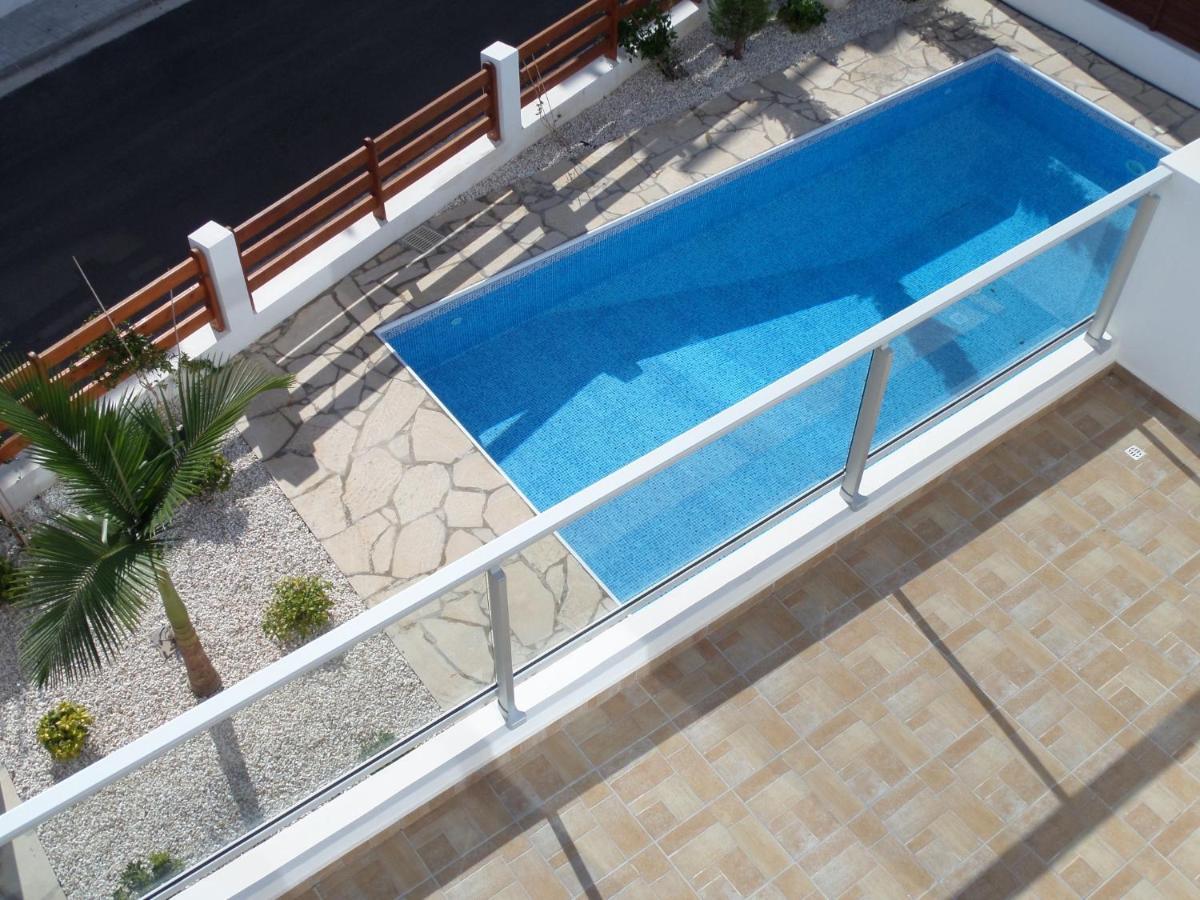 Modern Villa, 4 Bedrooms, Private Pool, Close To Coral Bay Strip Πέγεια Εξωτερικό φωτογραφία